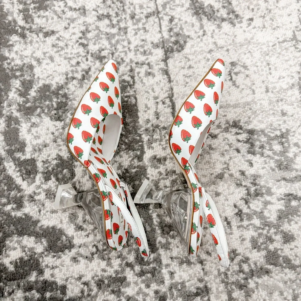 NEW Larroude Gaga Pump Leather Strawberry Print - Picture 7 of 11